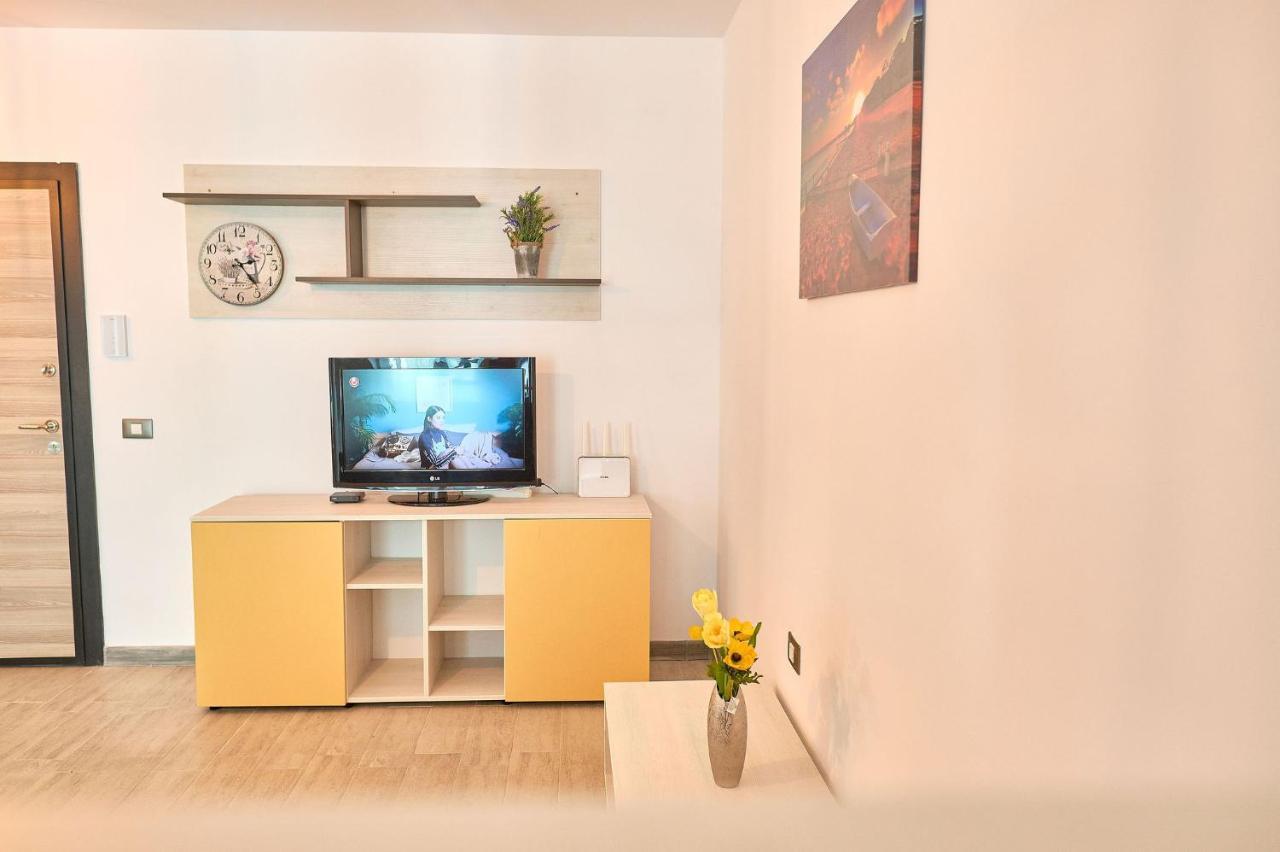 Orange Summer Apartment Spa Pools Beach Resort Mamaia Εξωτερικό φωτογραφία